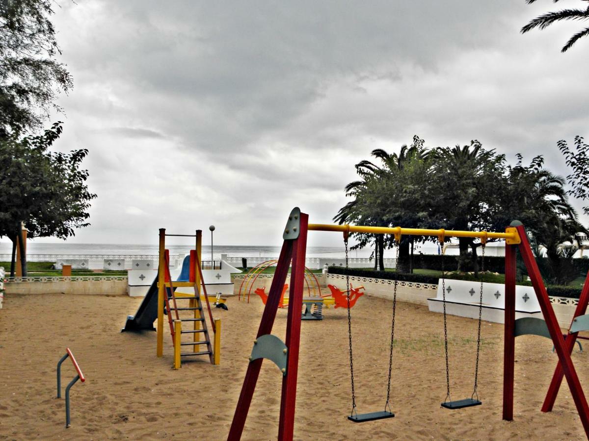 LA NARANJAA primera linea de PLAYA con WIFI y PARKING GRATIS Dénia Exterior foto